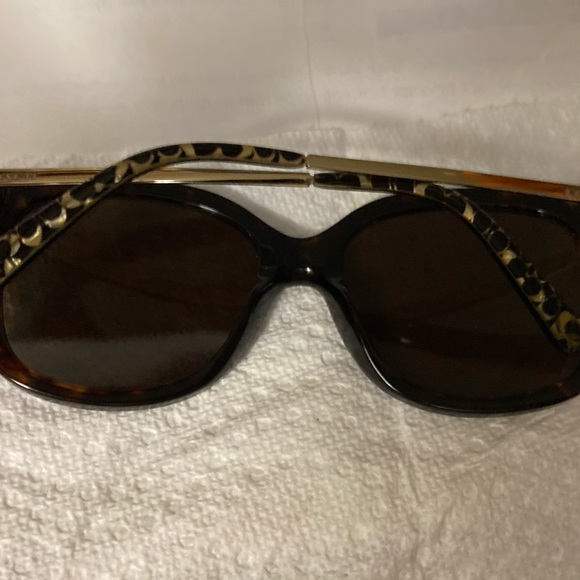Coach sunglasses - Picture 6 of 8